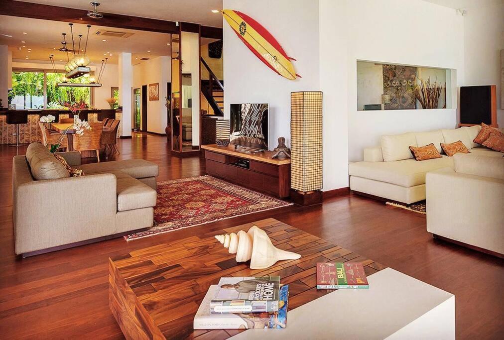 The Luxe Bali - Luxury 4 Bedroom Cliff Ocean Edge Villa Uluwatu Exterior photo