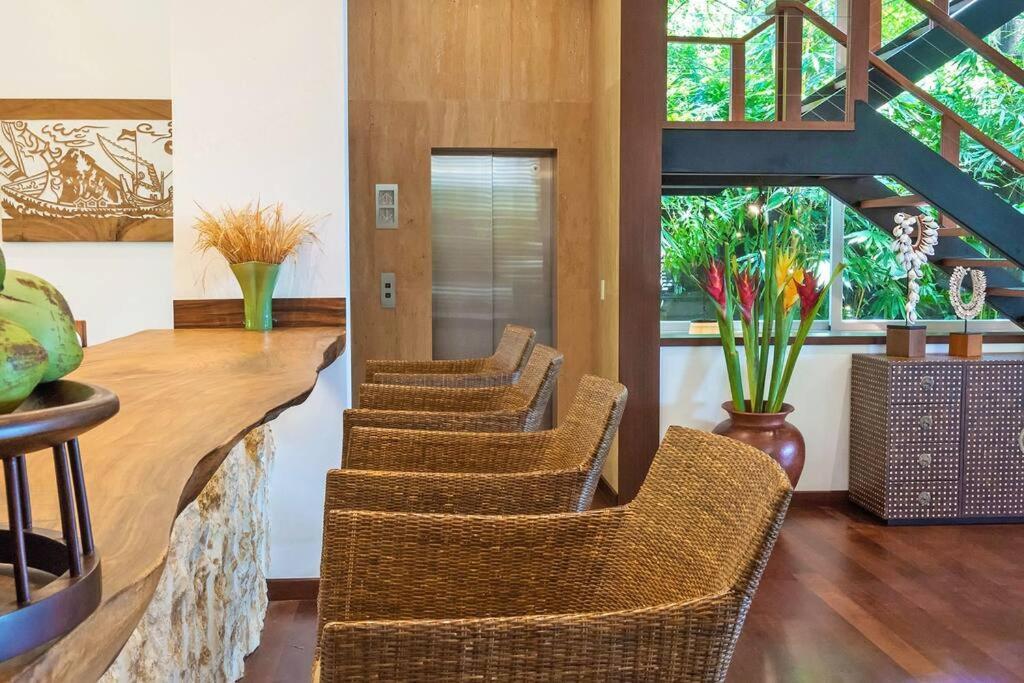 The Luxe Bali - Luxury 4 Bedroom Cliff Ocean Edge Villa Uluwatu Exterior photo