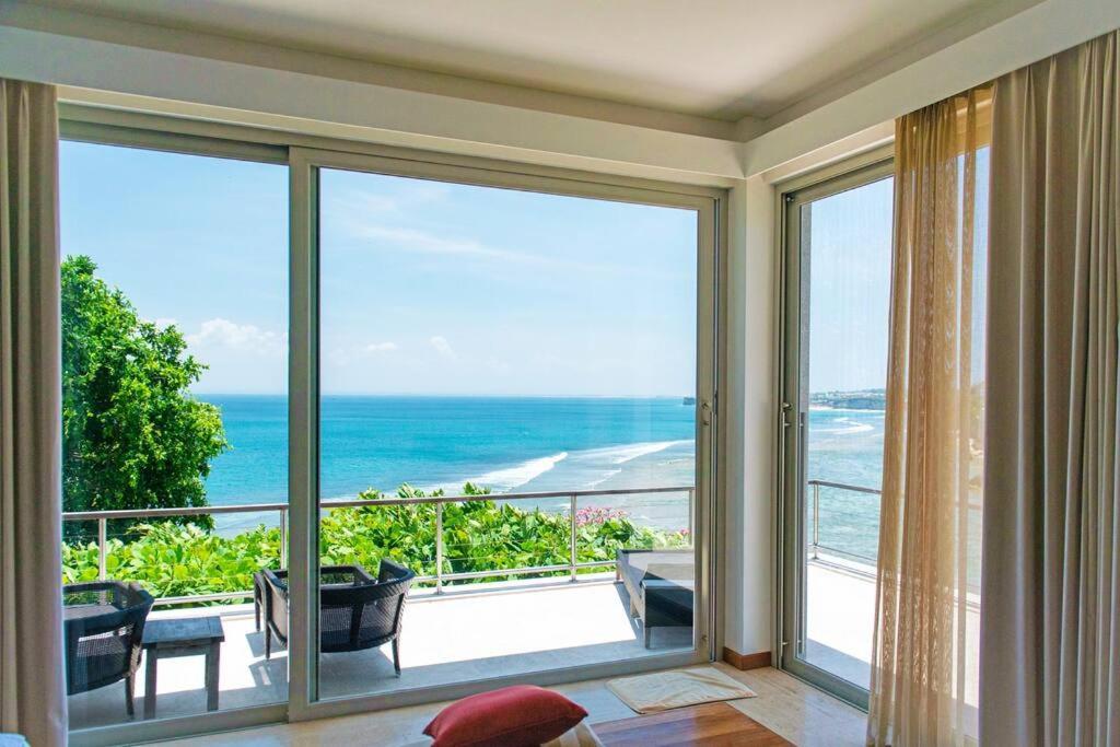 The Luxe Bali - Luxury 4 Bedroom Cliff Ocean Edge Villa Uluwatu Exterior photo